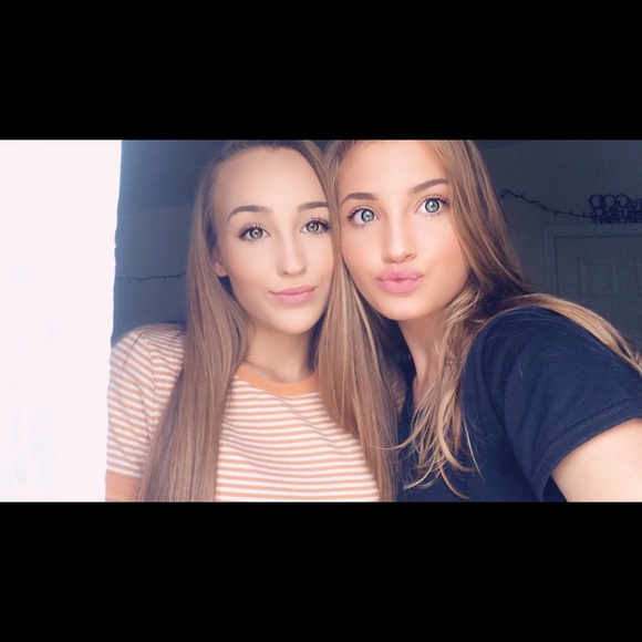 Meet your Posher, Paris - Picture 2 of 4